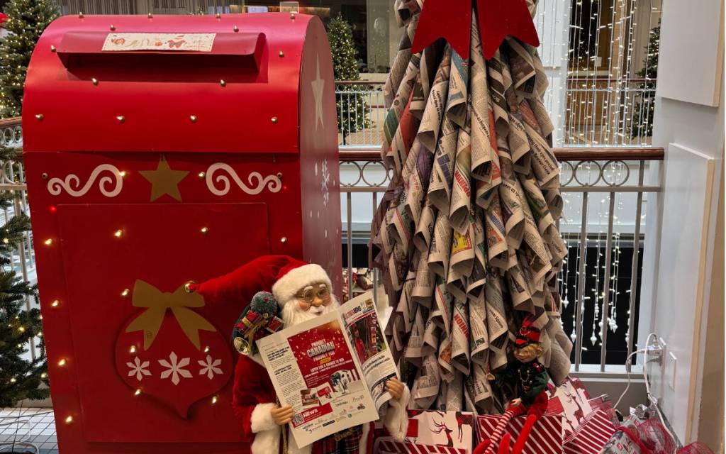 Drop off your letter to Santa at Victoria’s Festival of Trees